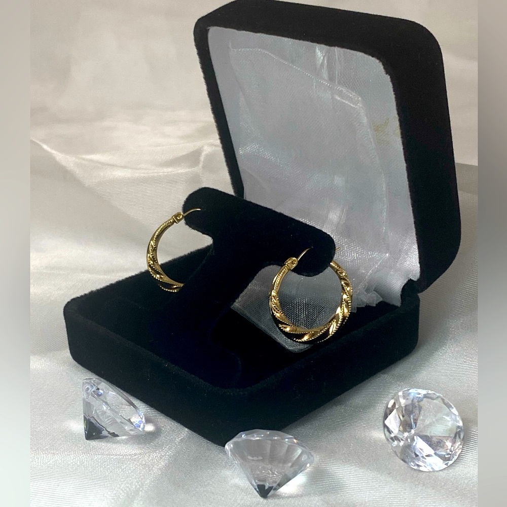 14K YELLOW GOLD vintage twisted hoop earrings REAL GOLD